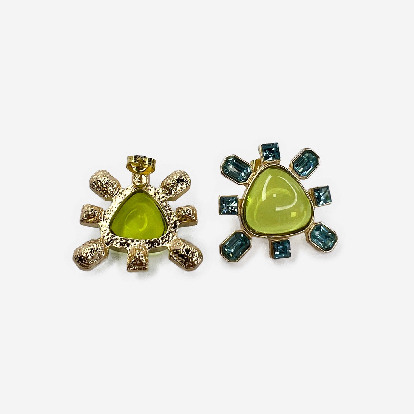 Pendientes Atte irregular